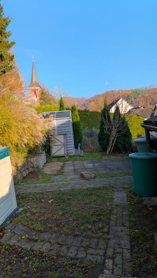 Maisonette-Wohnung mit Garten und Carport zu verkaufen – Bild 8