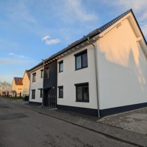 Erstbezug: Moderne 2-Zimmer-Wohnung mit Balkon in Walldürn