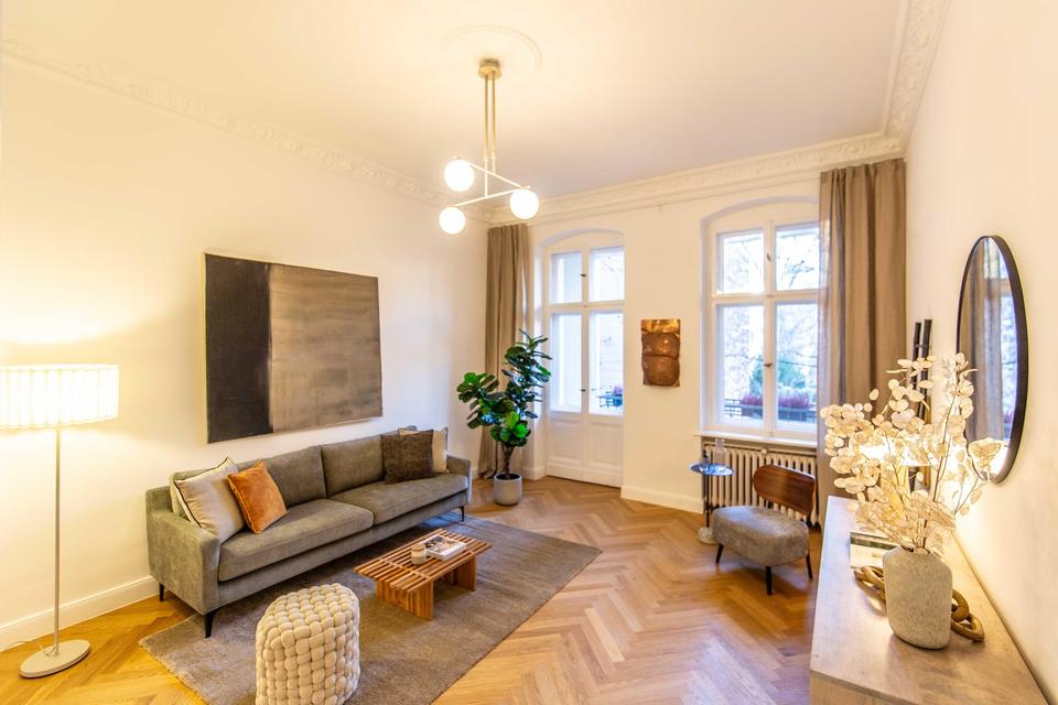 Gründerzeit-Altbau | 4 Zimmer, Lift & Balkon, Designbad, Bestlage – Erstbezug – Bild 11