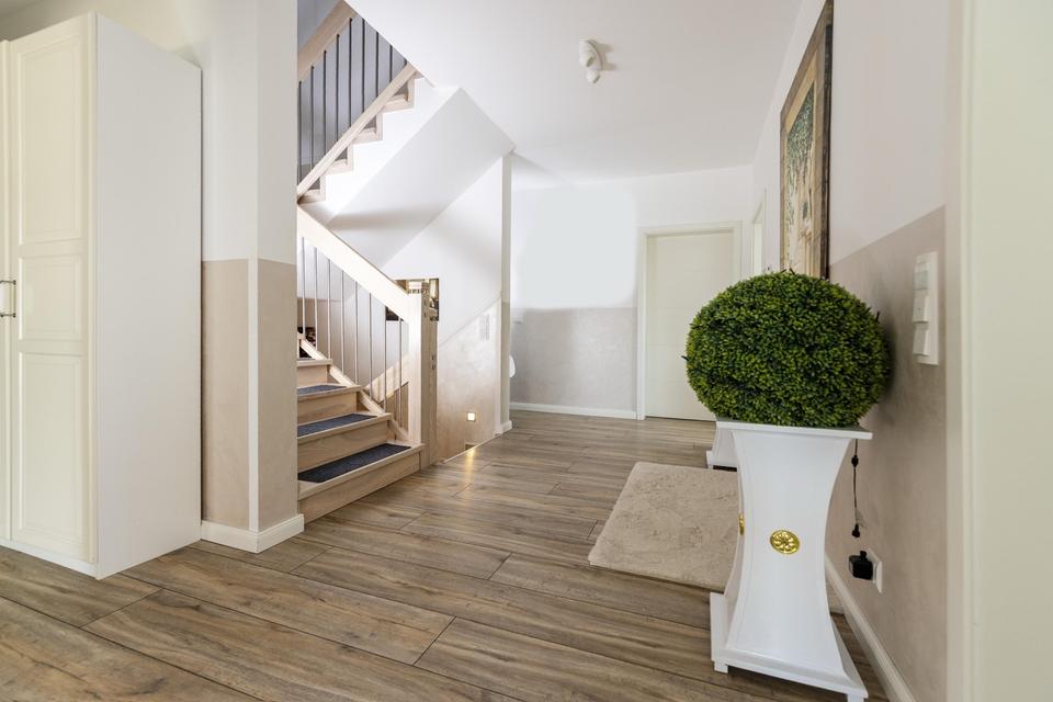 Stadtvilla - günstig wohnen auf 367 qm A+ – Bild 24