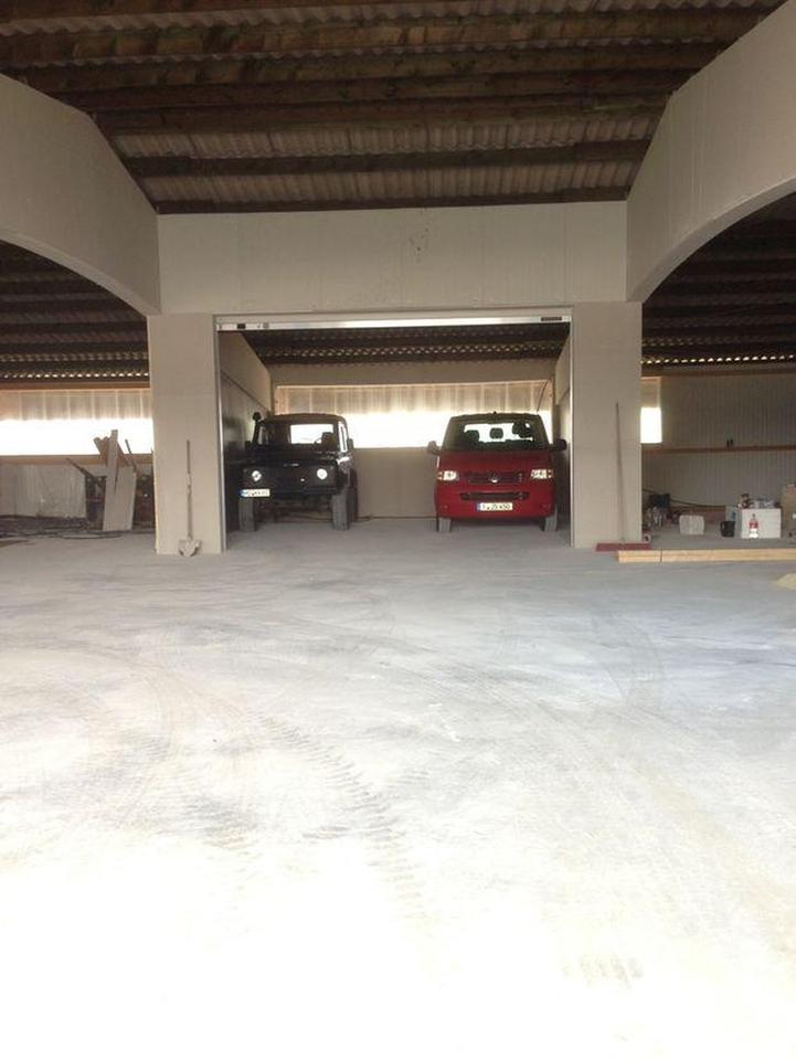 Neubau HALLE / Oldtimer/ Lager / VIDEOÜBERWACHT 60 qm/ zzgl. Mwst.
