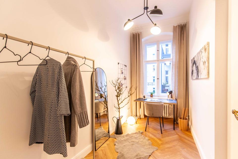 Gründerzeit-Altbau | 4 Zimmer, Lift & Balkon, Designbad, Bestlage – Erstbezug – Bild 5