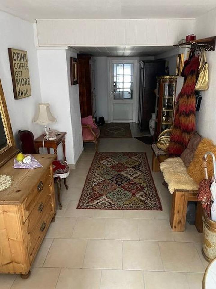 Ihr Traum vom eigenen Café! Wohnhaus mit laufendem Café, Nebengebäude, großem Innenhof – Bild 20