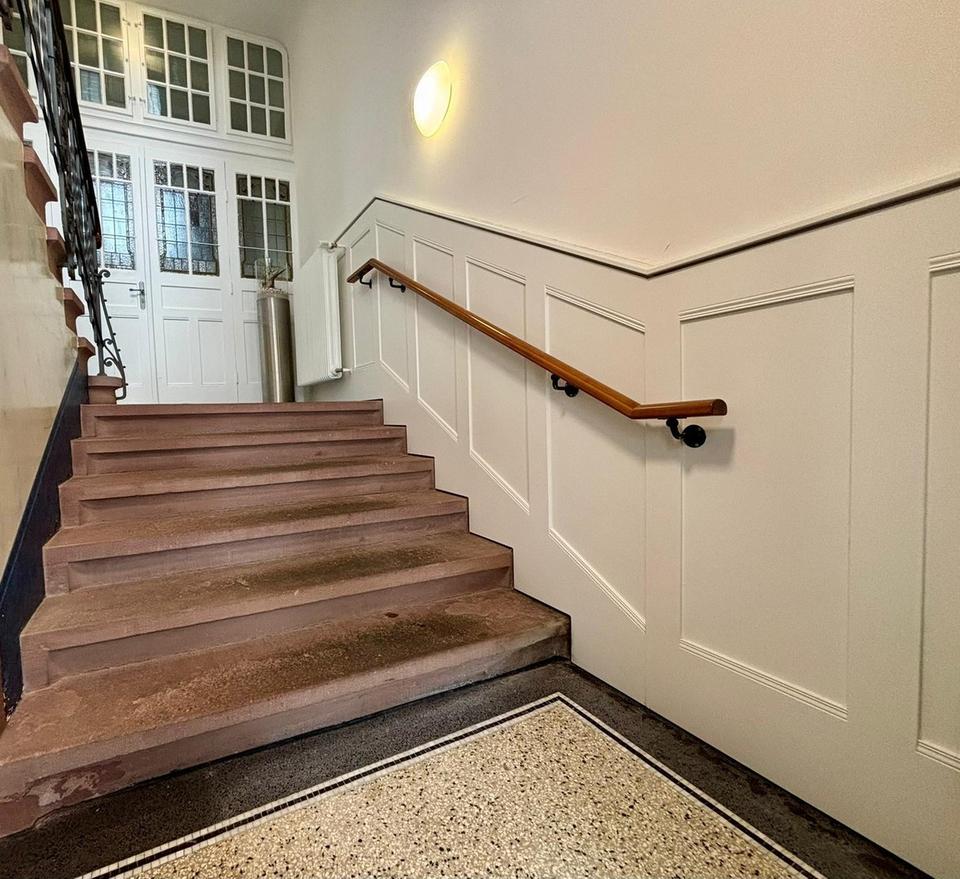 Absolutes Unikat- gewerblich genutzte Villa in historischer Bauweise – Bild 6