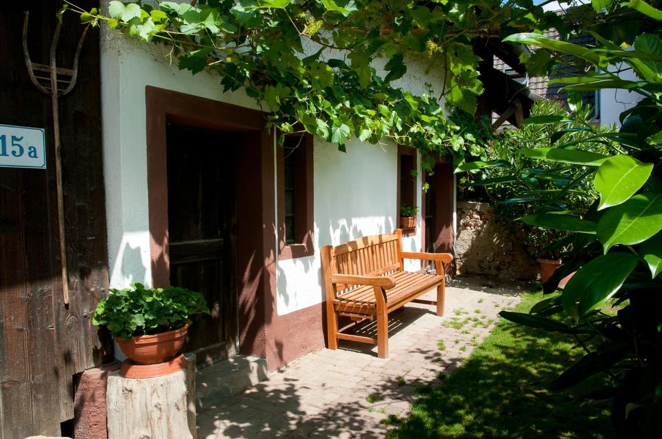 Provisionsfrei - Rarität - 2 Häuser, große Scheune und großer Garten in Freiburg-Munzingen. – Bild 4