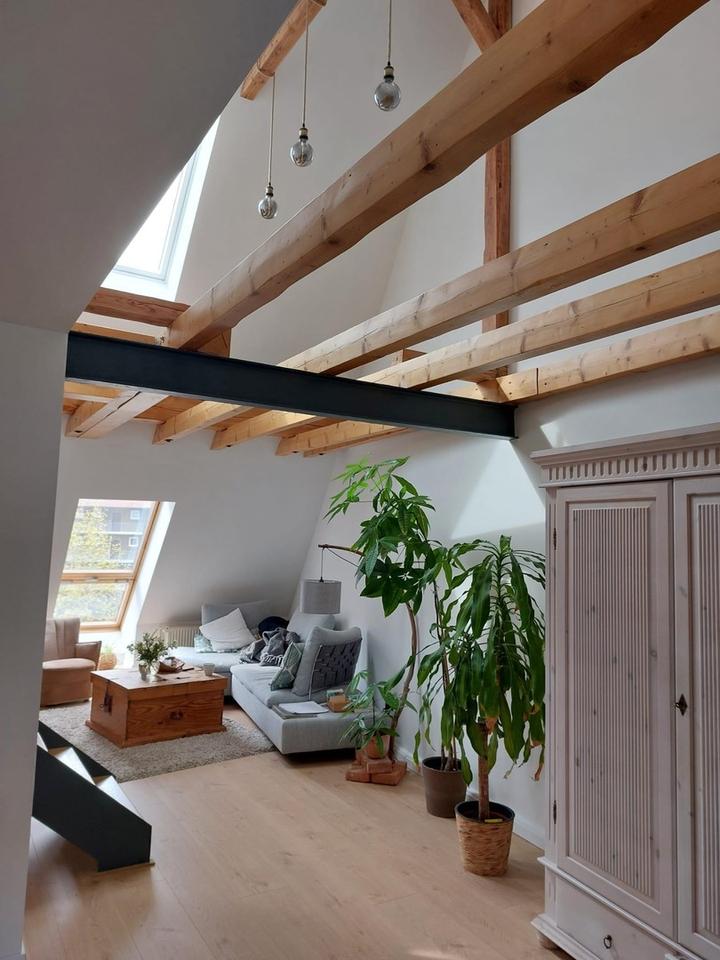 28.03 Besichtigung - Helle Maisonettewohnung mit Dachterrasse in der Innenstadt