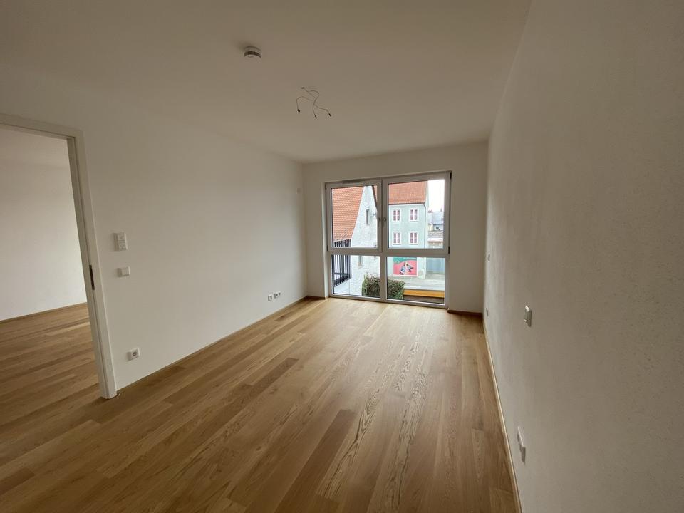 2,5-Zimmer Stadtwohnung mit Balkon – Bild 11