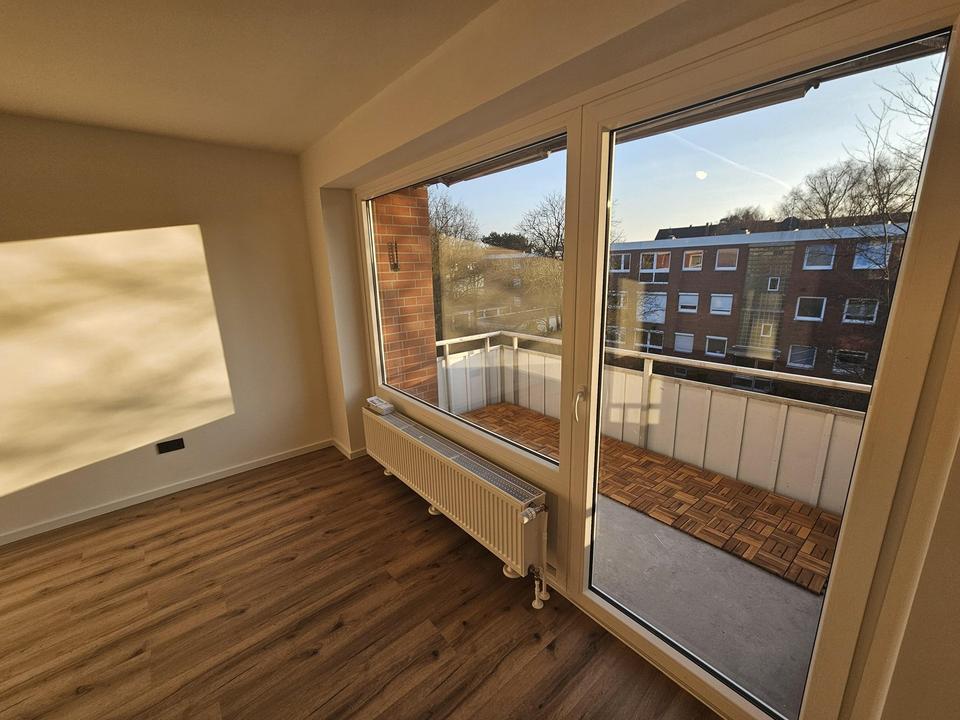 HH-Niendorf - Helle 3-Zimmer-Wohnung inkl. TG-Stellplatz mit Südbalkon in bester Lage – Bild 10