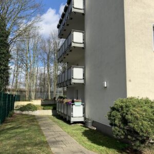 Schöne gepflegte helle Wohnung im 3 Obergeschoss