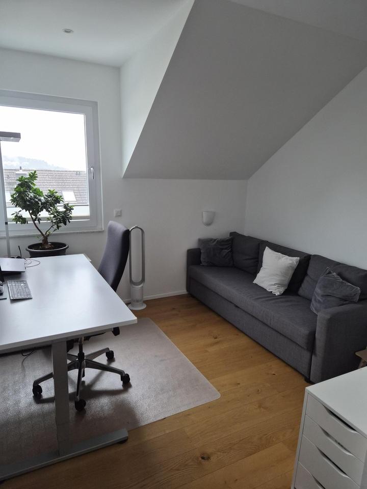 Penthouse Wohnung mit 6 Zimmern auf dem Niederberg – Bild 10