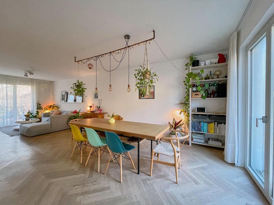 UNTER VORBEHALT: 4–5 Zimmer Gartenwohnung (2016 Neubau) – 50qm Privatgarten, PROVISIONFREI