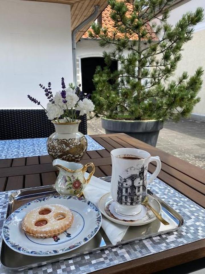 Ihr Traum vom eigenen Café! Wohnhaus mit laufendem Café, Nebengebäude, großem Innenhof – Bild 27