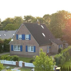 Provisionsfrei! Maritim eingerichtetes Nordseehaus in bester Lage Greetsiels