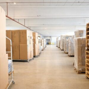 7800 qm Lager/Produktionshalle (teilbar) mit modernem Büro