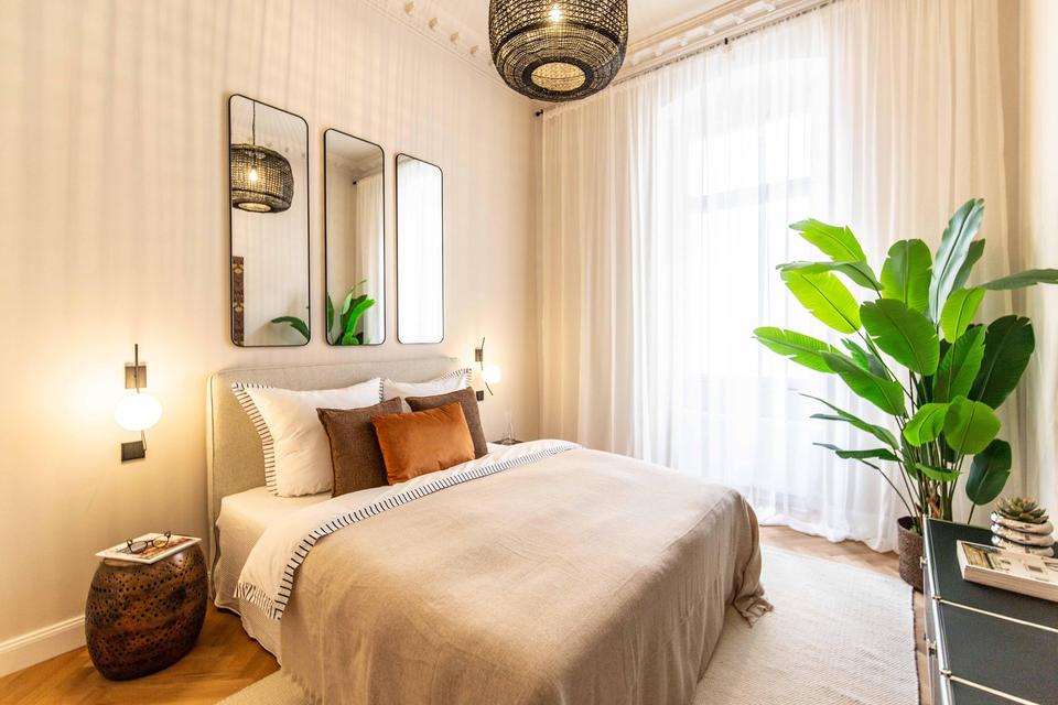 Stilvoller Altbau-Traum in bester Lage in Berlin-Mitte 2,5 Zimmern und luxuriösem Interior-Konzept – Bild 17