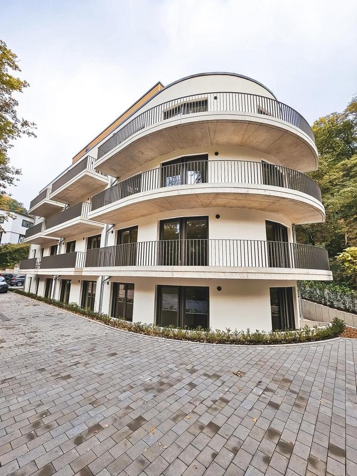 Moderne 3-Zimmer-Wohnung mit 2 Balkonen & Stellplatz in Marburg