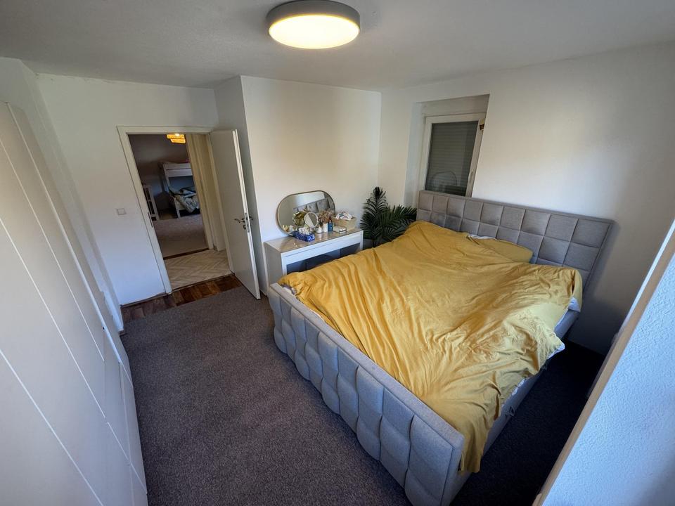 Großes Haus mit 3 Wohnungen – Bild 8