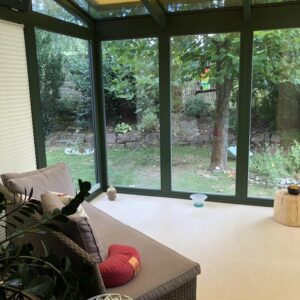 Naturoase mit viel Licht und eingewachsenem Garten