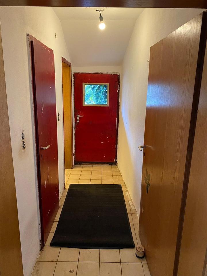 Doppelhaushälfte mit Doppelgarage und 2 Carports in zentraler Lage von Steinheim – Bild 21