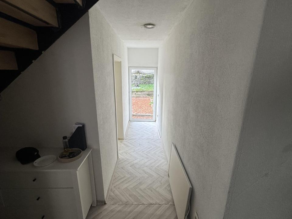 Großes Haus mit 3 Wohnungen – Bild 12