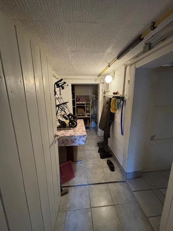 Reihenendhaus, unterkellert mit Nebengelass und Garten – Bild 24