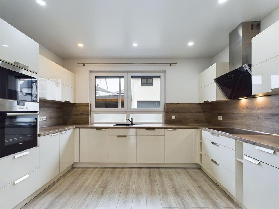 Modernes Einfamilienhaus in ruhiger Lage – viel Platz für die Familie – Bild 4