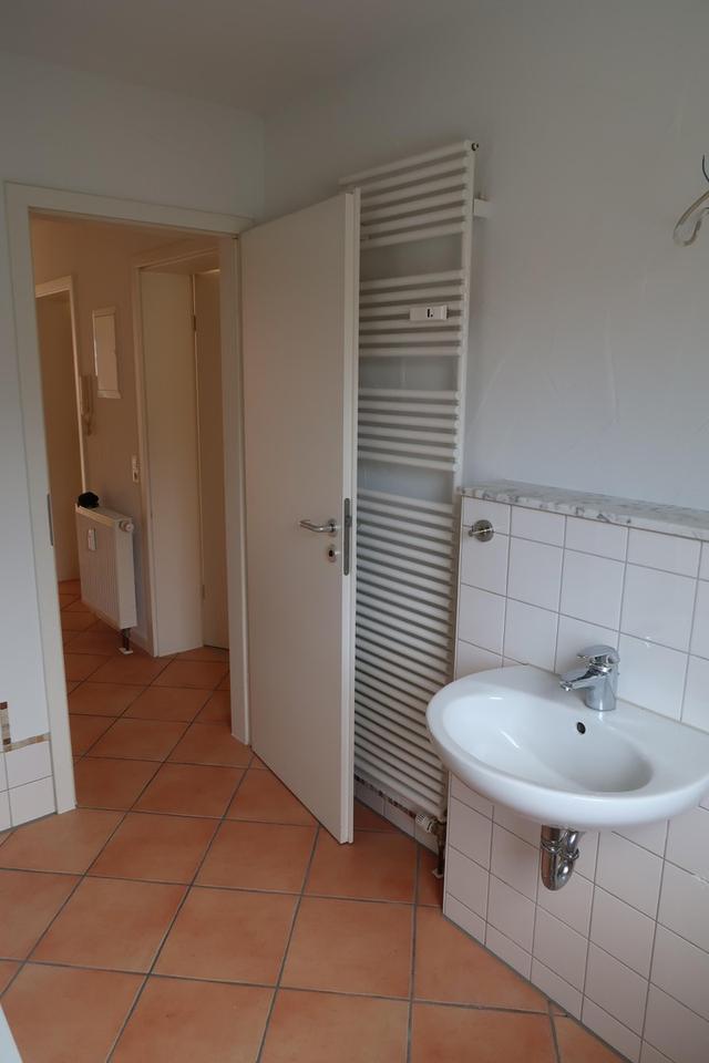 RESERVIERT - Stilvolle 3,5-Zimmer-Eigentumswohnung mit zwei Balkonen in sonniger Süd-West-Lage – Bild 8