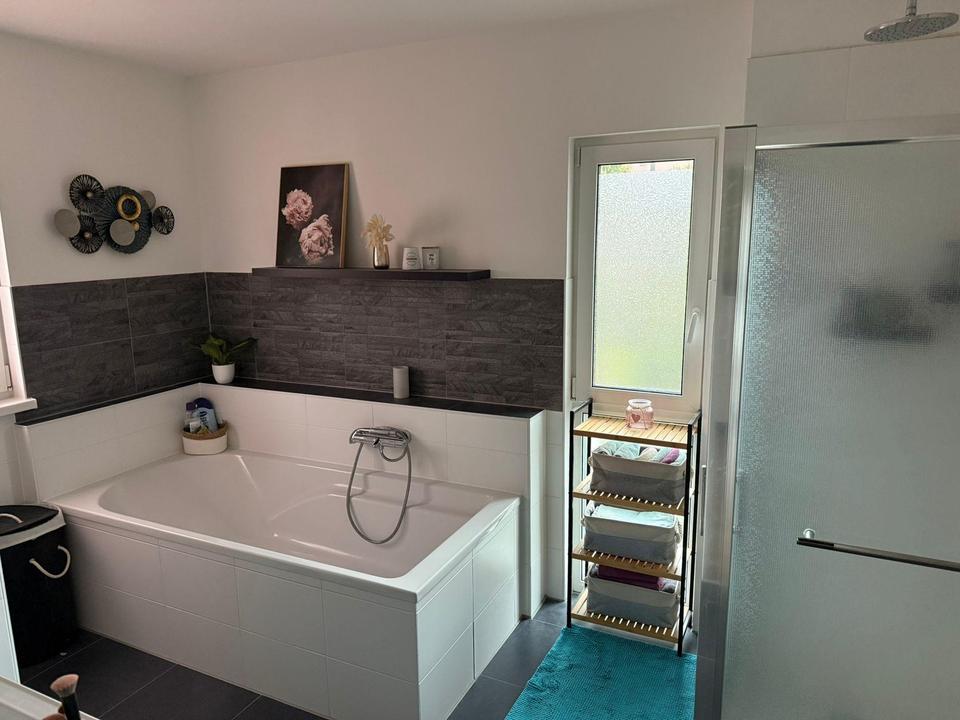 Traumhafte Stadtvilla mit Garten & nachhaltiger Energie in zweiter Reihe – Bild 16