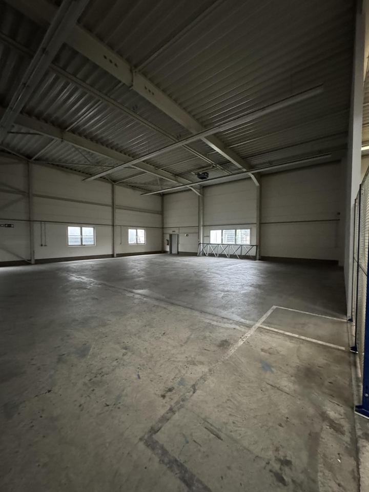 Lagerhalle ca. 1000qm mit Büro ca. 150qm – Bild 5