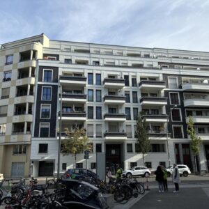 Berlin-Mitte möblierte 3-Zimmer-Wohnung / Furnished 3-room apartment in city center