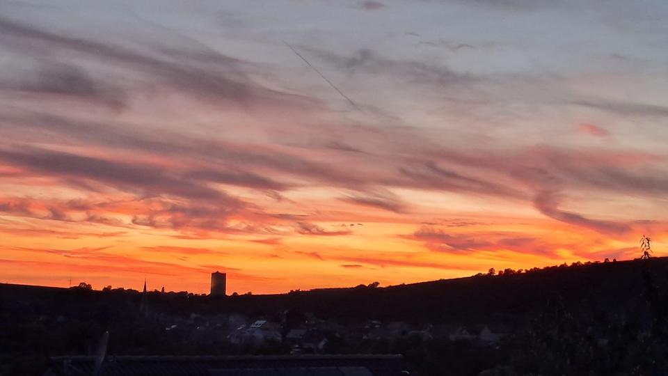 Doppelhaushälfte in toskanischem Flair mit Einliegerwohnung - direkt von Eigentümer – Bild 21