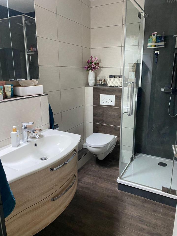 Charmante durch Dachboden ausgebaute 5 Zimmer-ETW mit 2 Balkonen und TG Stellplatz in Waren Müritz – Bild 17