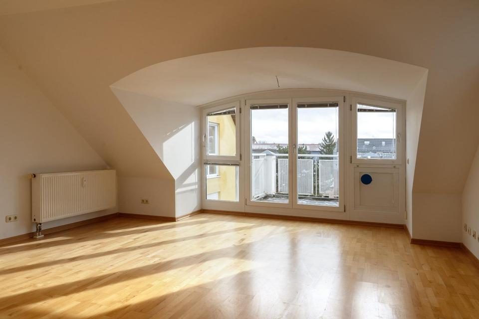 3 Zimmer Dachgeschosswohnung mit Sonnenterrasse