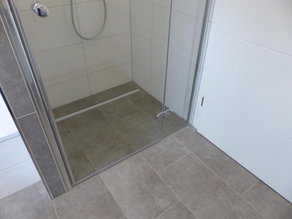 Noch günstiger, Eigentumswohnung, 2 Zimmer- Souterrain, sehr hell, ruhig, mit Garten. – Bild 10