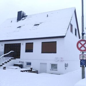 Charmantes Einfamilienhaus, 2 Wohneinheiten mit großem Garten in ruhiger Wohnlage
