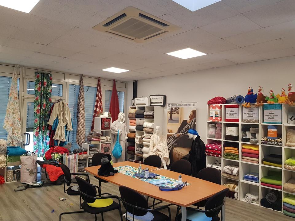 Flachdachhalle, Büros – Bild 22