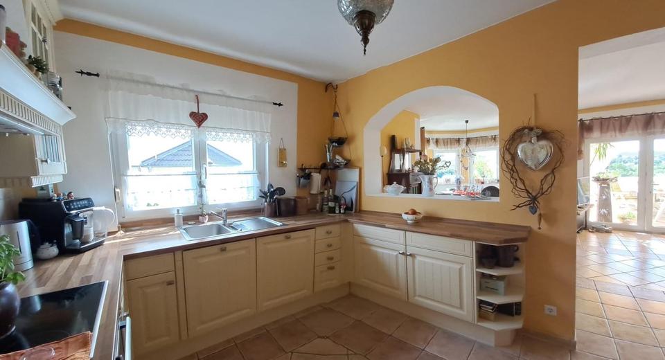 Doppelhaushälfte in toskanischem Flair mit Einliegerwohnung - direkt von Eigentümer – Bild 4