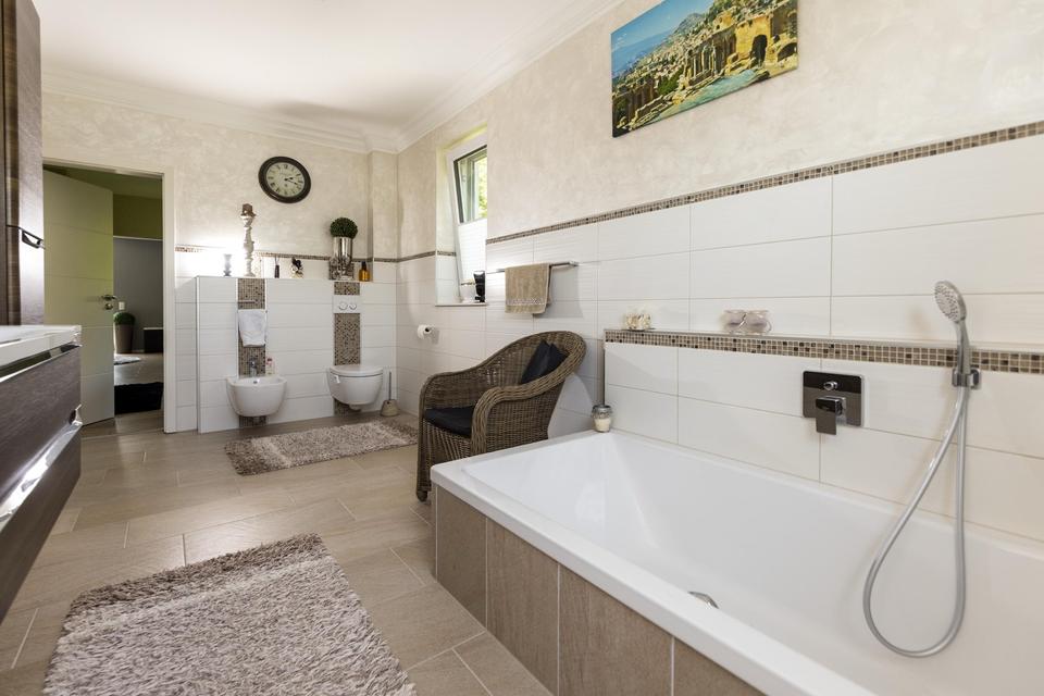 Stadtvilla - günstig wohnen auf 367 qm A+ – Bild 34