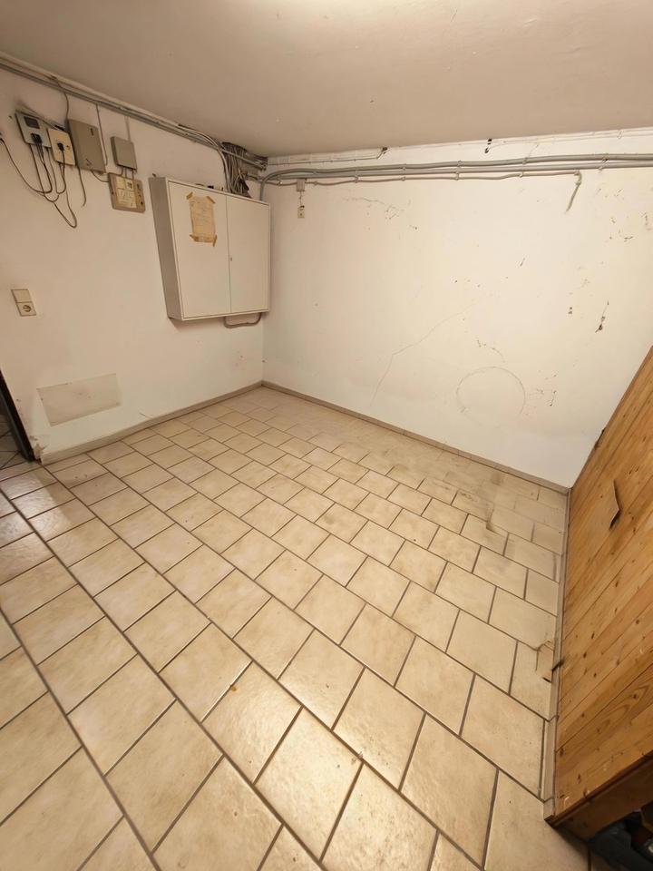 Ohne Käuferprovision: Raumwunder mit Einliegerwohnung & Doppelgarage – Bild 28