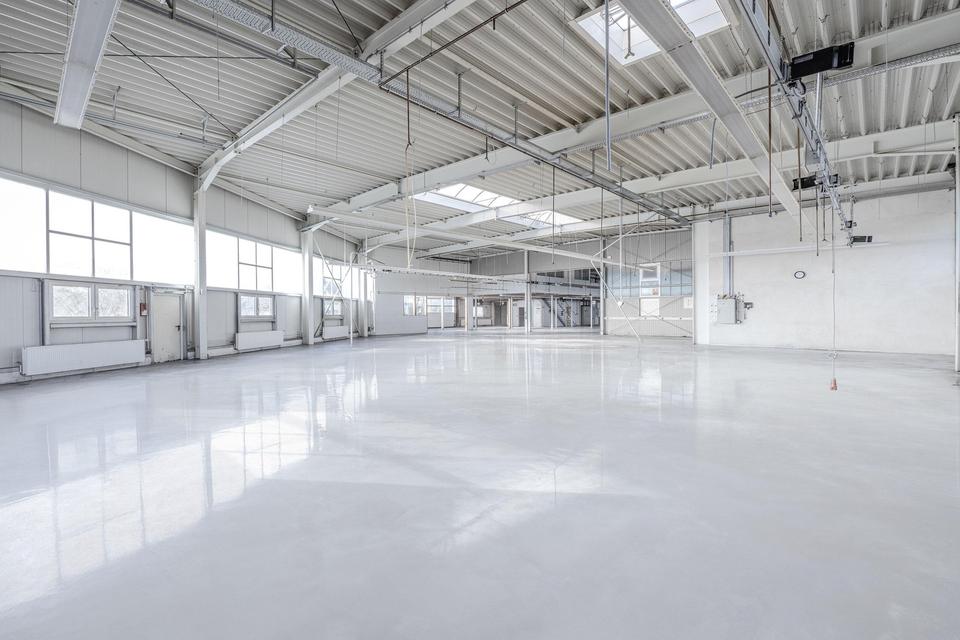 Moderne Industriehalle zur Miete – ideal für Produktion & Gewerbe – Bild 14