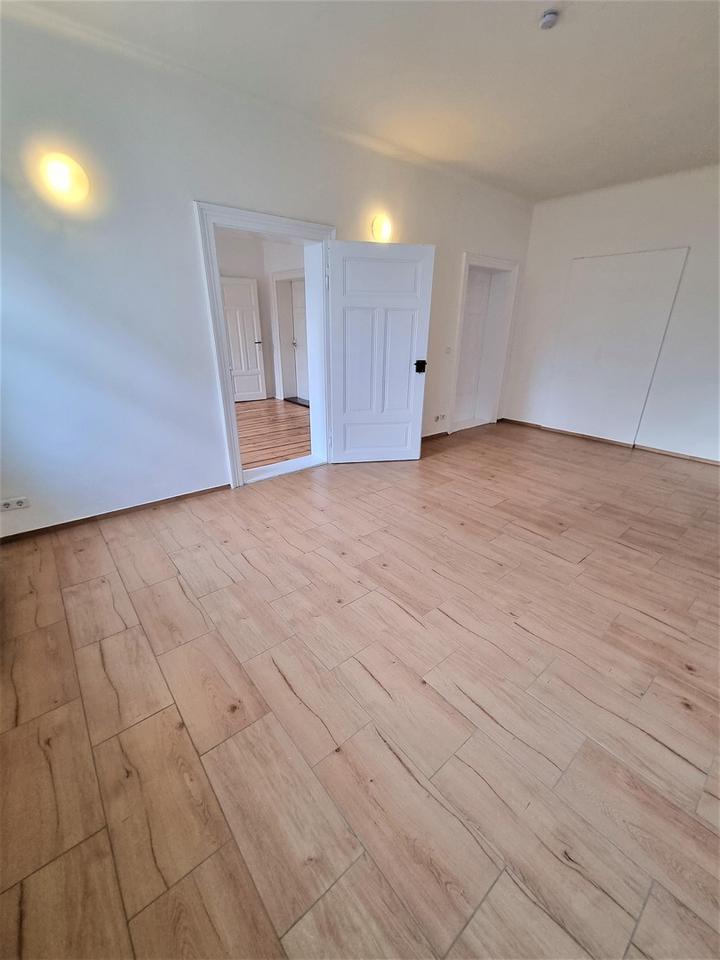 Kapitalanlage mit Substanz: 4 WE, voll vermietet (Eigenheim und Renditeobjekt) – Bild 5