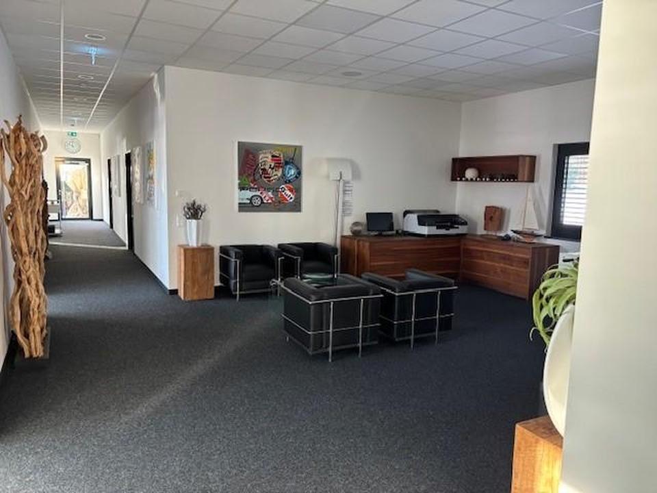 Geschäftsgebäude/Gewerbeimmobilie Nürnberger Land an der A9 – Bild 4