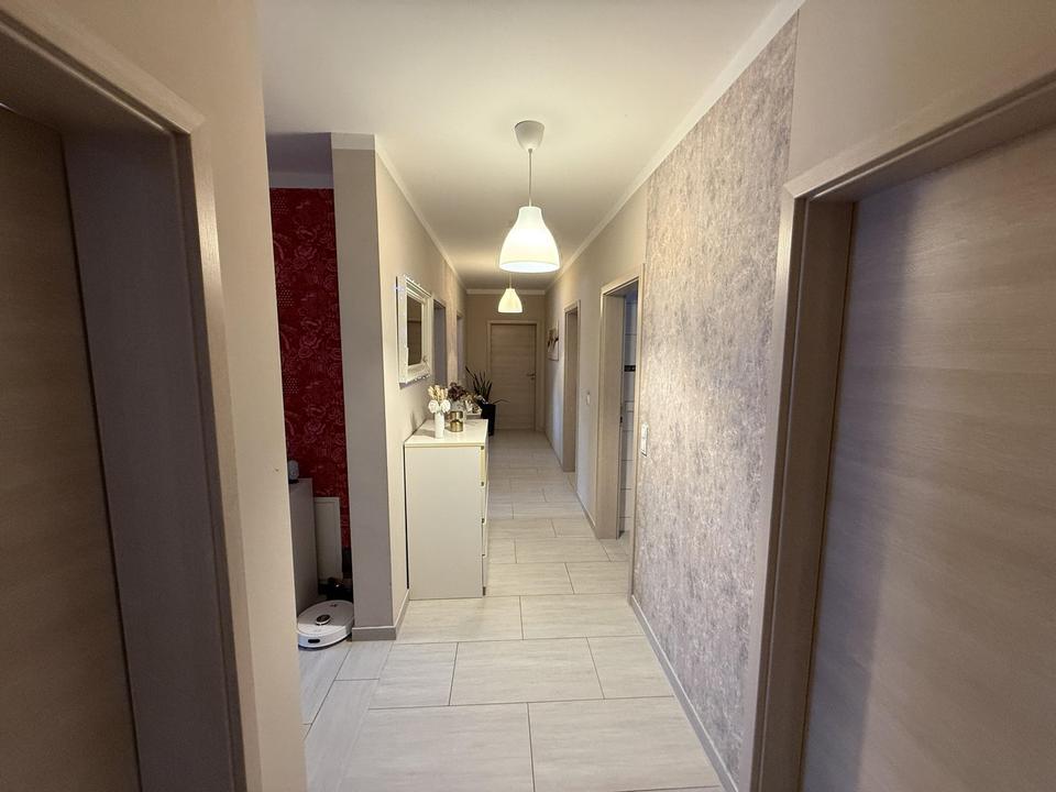 *Neuwertig & Zentral*: Geräumige 4-Zi.-Wohnung mit Garten im EG – Bild 17