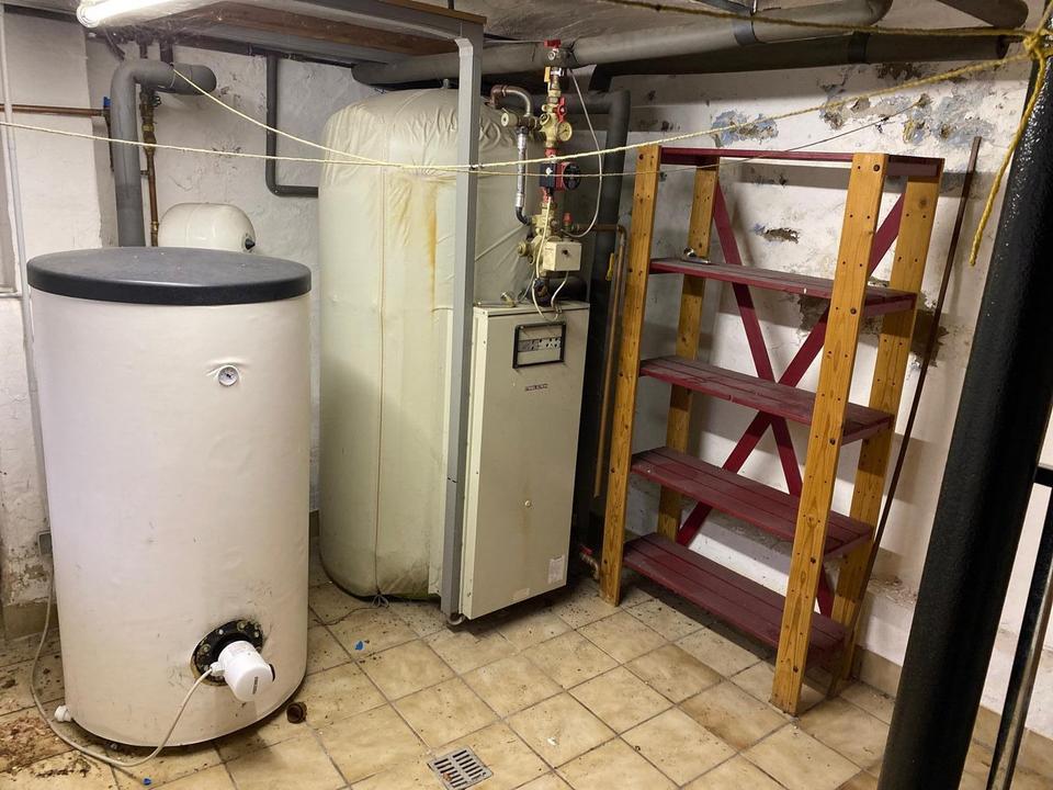 Doppelhaushälfte mit Doppelgarage und 2 Carports in zentraler Lage von Steinheim – Bild 33