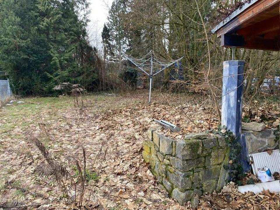 Doppelhaushälfte mit Doppelgarage und 2 Carports in zentraler Lage von Steinheim – Bild 8