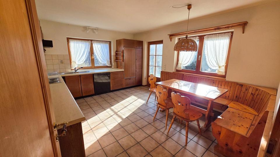 Provisionsfrei - Rarität - 2 Häuser, große Scheune und großer Garten in Freiburg-Munzingen. – Bild 18