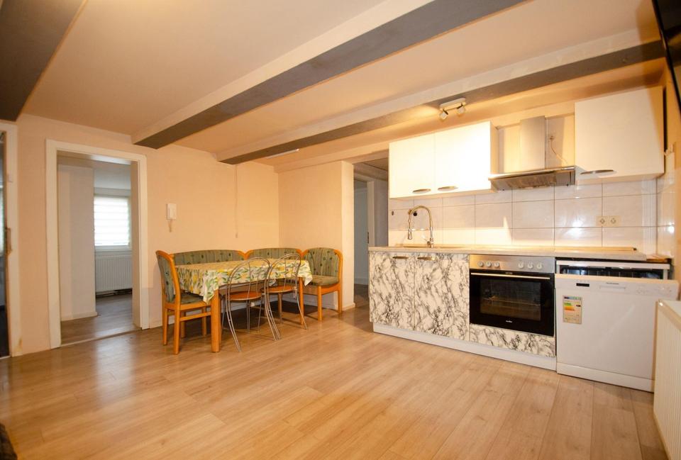 Technisch kernsaniertes Schmuckstück: Innen modernisiert, außen charmant ! – Bild 3