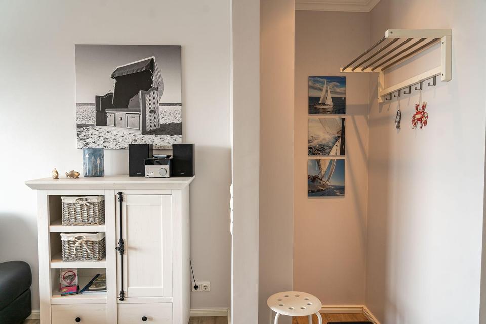Sonnige 2-Zimmer Ferienwohnung mit Meerblick – Bild 9