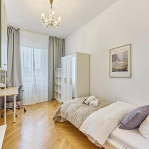 Lisa 4, Schönes WG-Zimmer (möbliert), zentral in Pforzheim