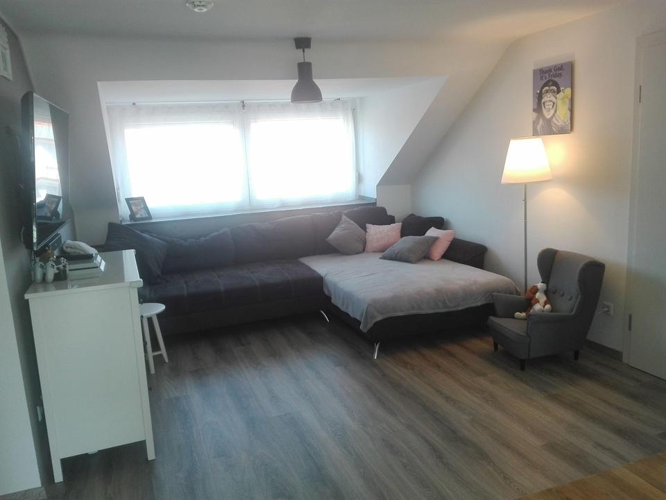 helle moderne 4-Zimmer-DG-Wohnung mit Balkon zentral in Bad Kissingen – Bild 5